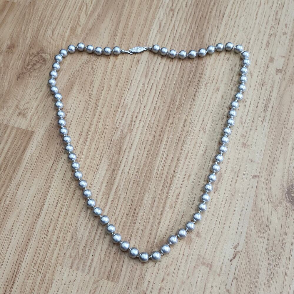 Vintage Gray Faux Pearl Strand Necklace Graduated Knotted 24in‎ Fishhook Clasp
